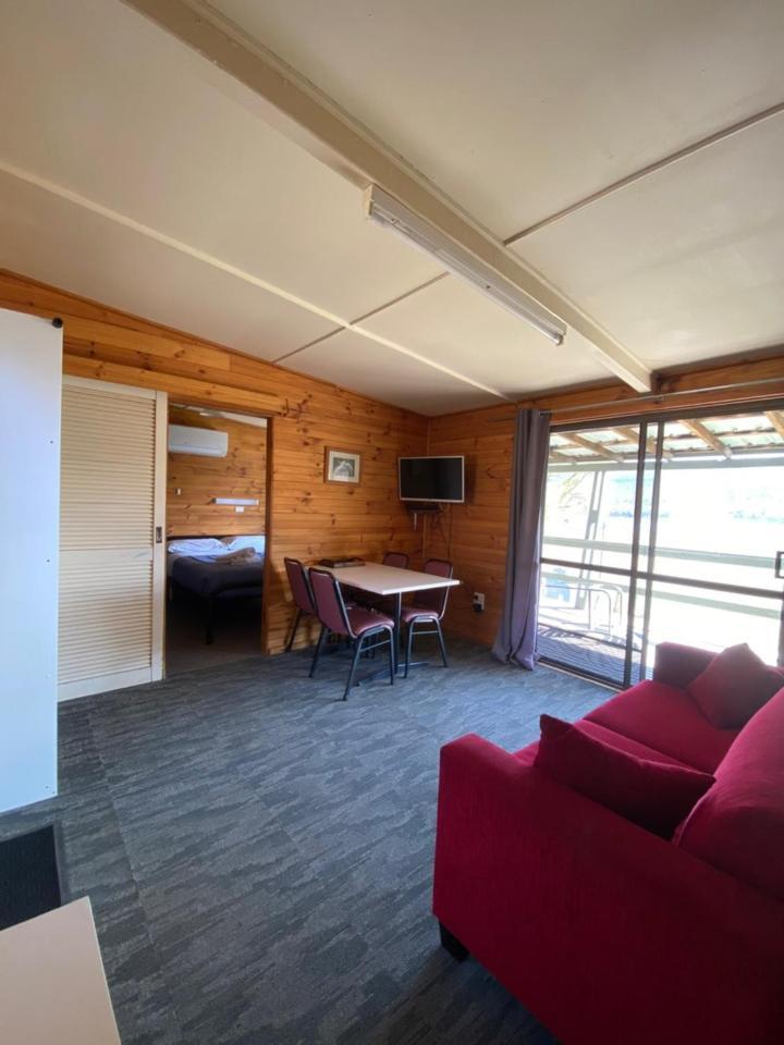 Anglers Reach Lakeside Village Exterior foto